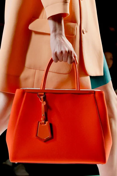 Look 55